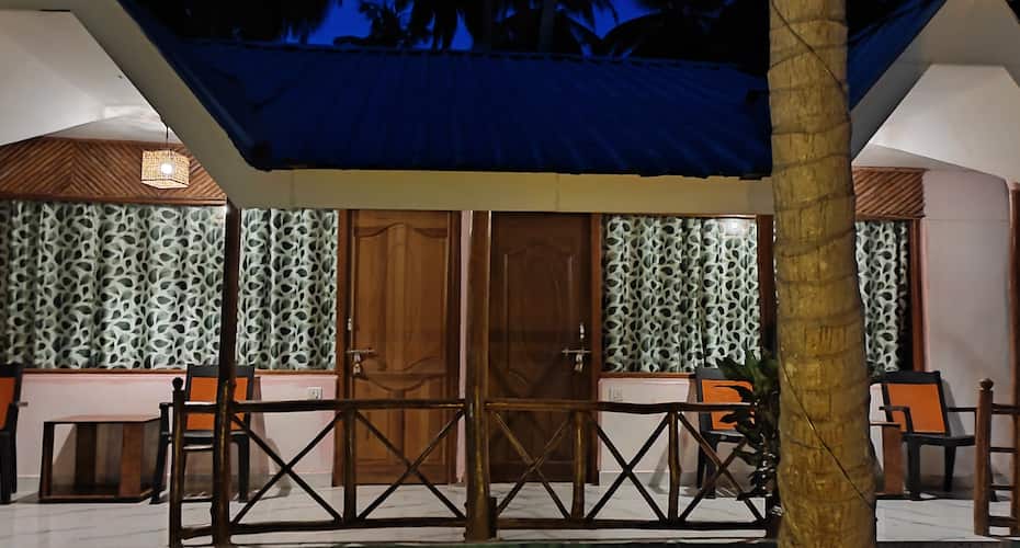 Honeymoon Beach Resort, Havelock Island 2