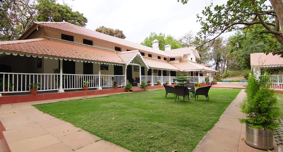 MPT Karnikar Bungalow, Pachmarhi 2