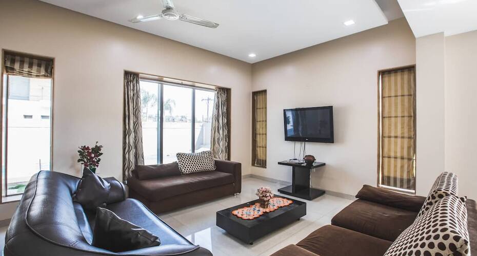 Horizon by Red Stone Villas, Lonavala 4
