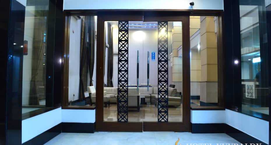 Hotel Yuvraj Deluxe, Begusarai 5