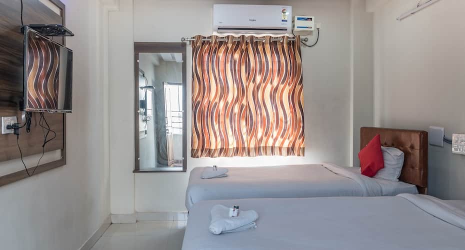 Renuka Hotel, Visakhapatnam 3