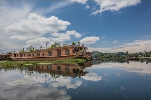 Floating Heaven Group of Houseboats, Srinagar 5