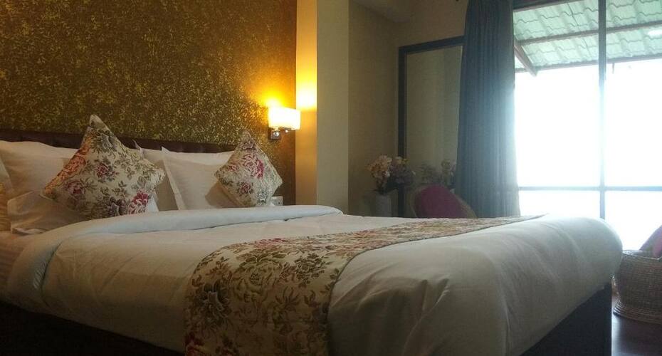Imperial Lodge, Kolkata 4