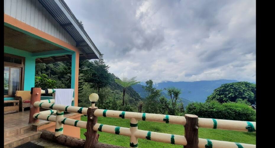 Green Hill Resort, Rinchenpong 3