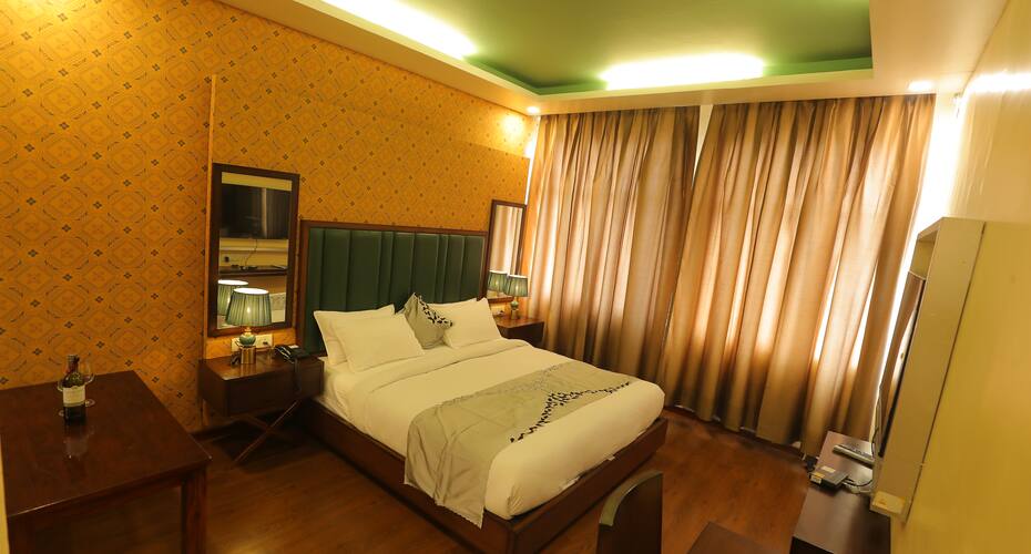 Madhu Hotel, Yamunanagar 2