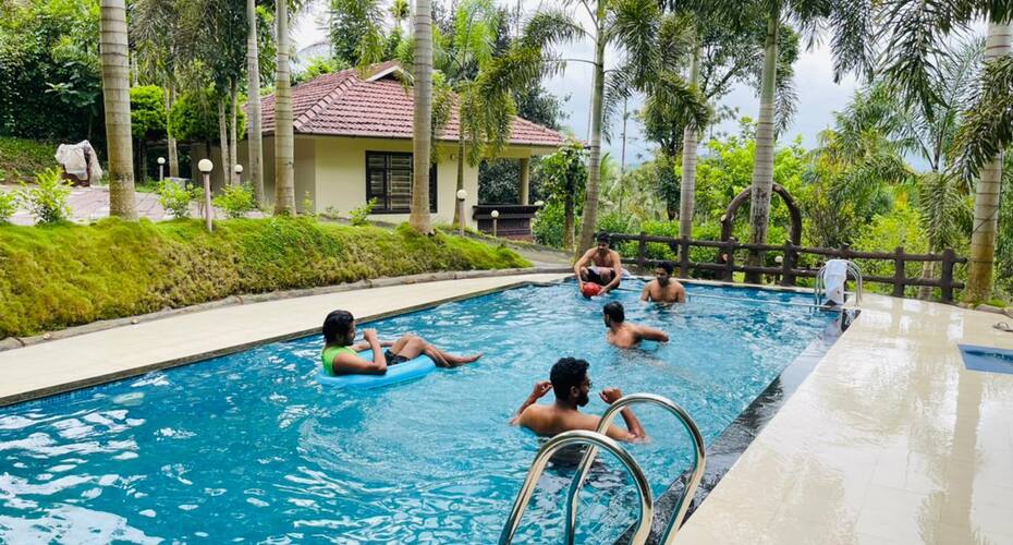 Ann and Tom's, Wayanad 5