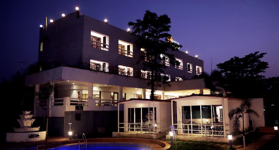 Hotel Reemz, Chiplun 2