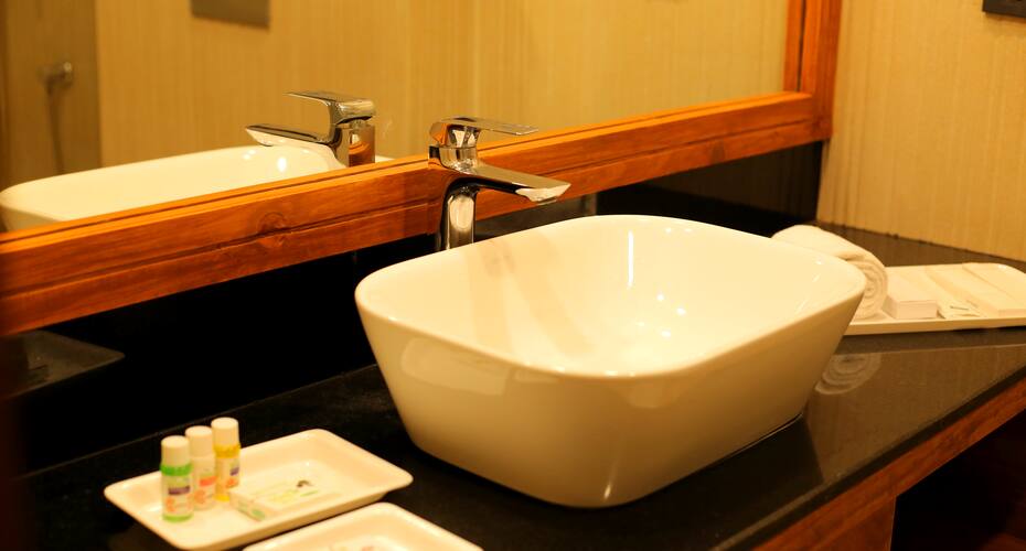 Corbett Aamod Spa and Resort - Riverside Resort, Corbett 2