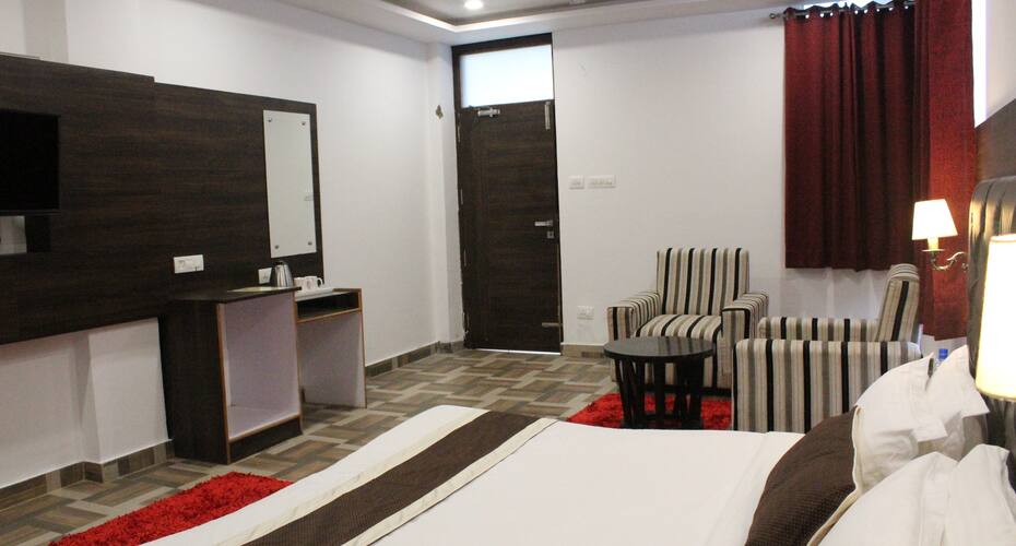 Hotel Parin Naddi Hills, Dharamshala 2