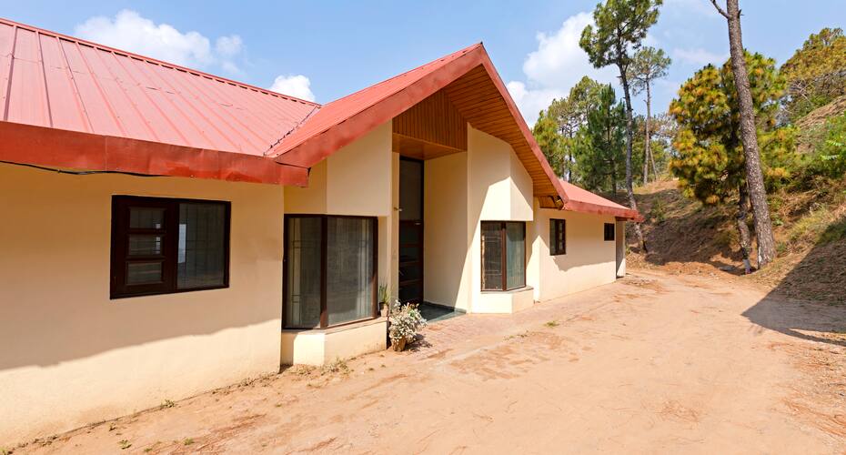 LivingStone Villa Harrington, Barog 1