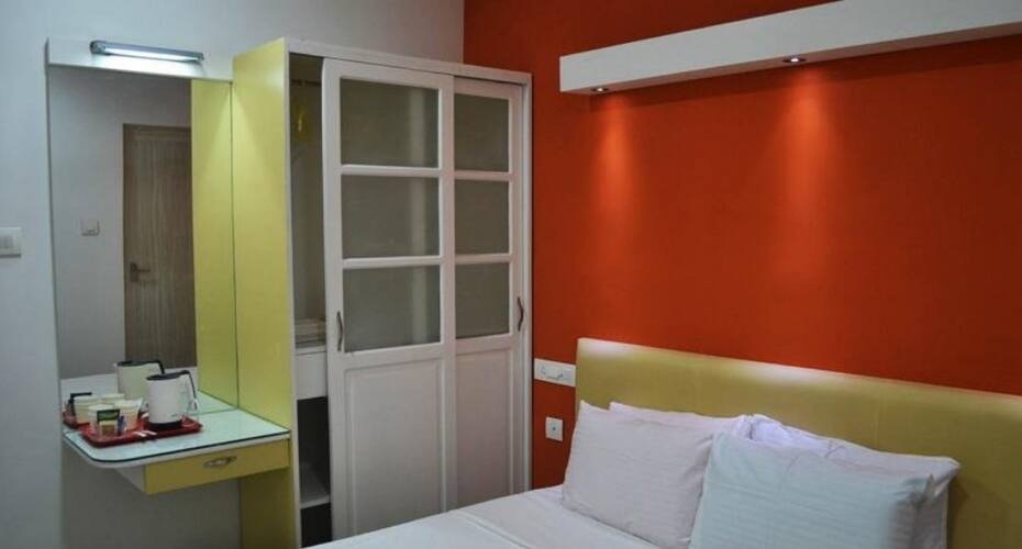 Hotel Greenest, Kochi 2