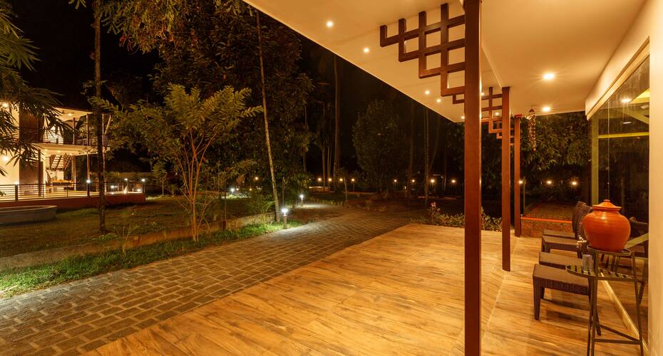 Lhasa Ayurveda and Wellness Resort, Kochi 5