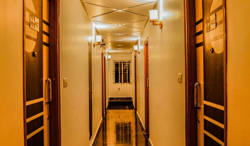 Supreme Suites, Bangalore 3