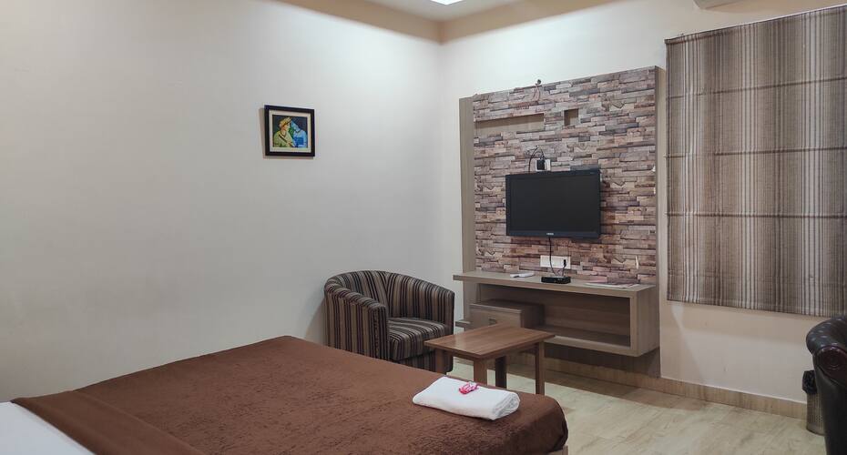 Hotel Holiday Palace, Sivasagar 1