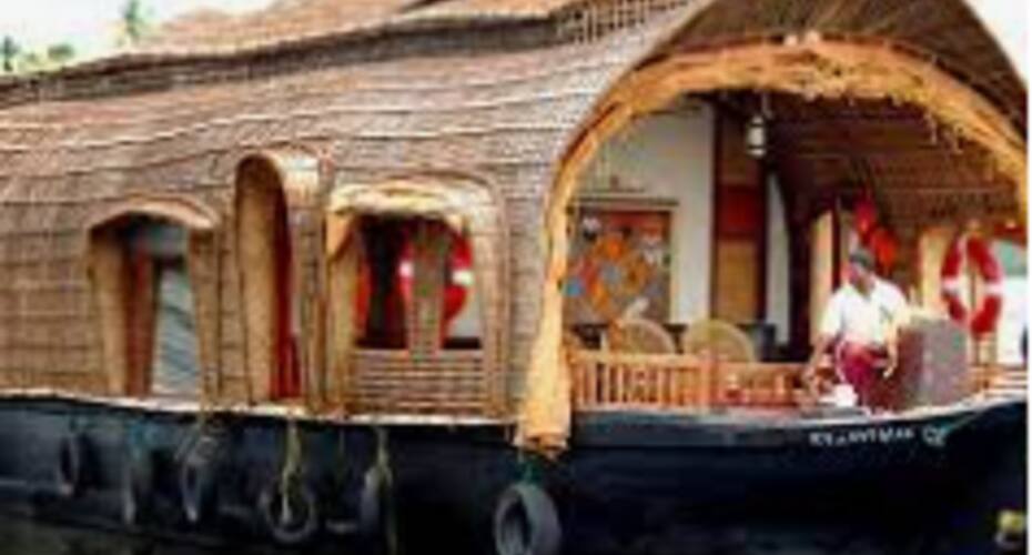 Kerala 3 Bed Deluxe, Alleppey 1