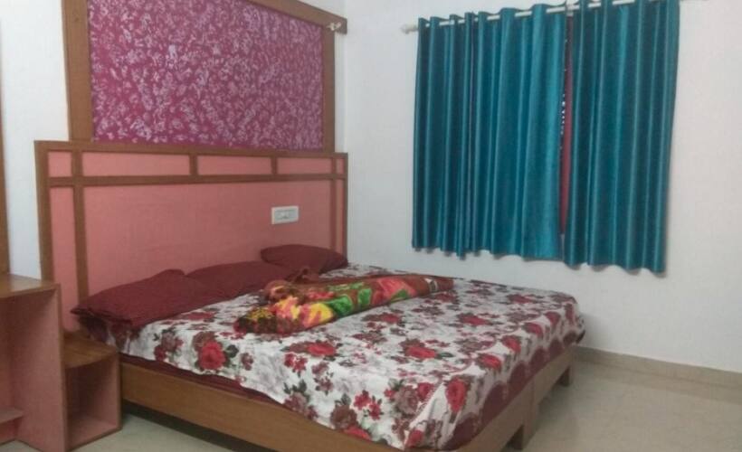 Lalu's Holiday Home, Munnar 5