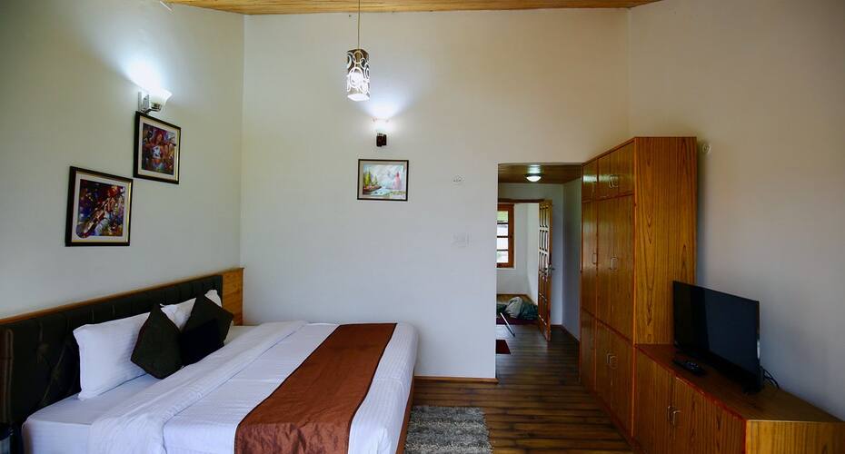 The Holidays Club Manali, Manali 5