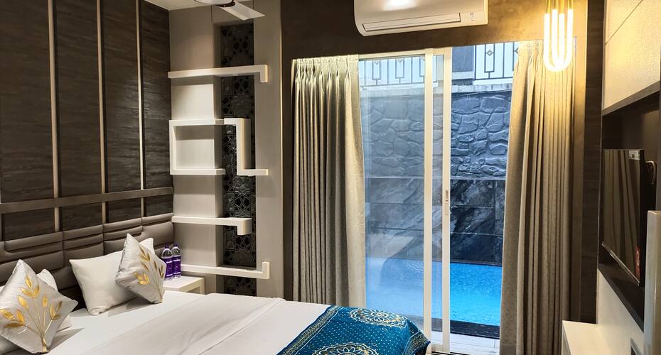 Stay 5 Villas, Lonavala 1
