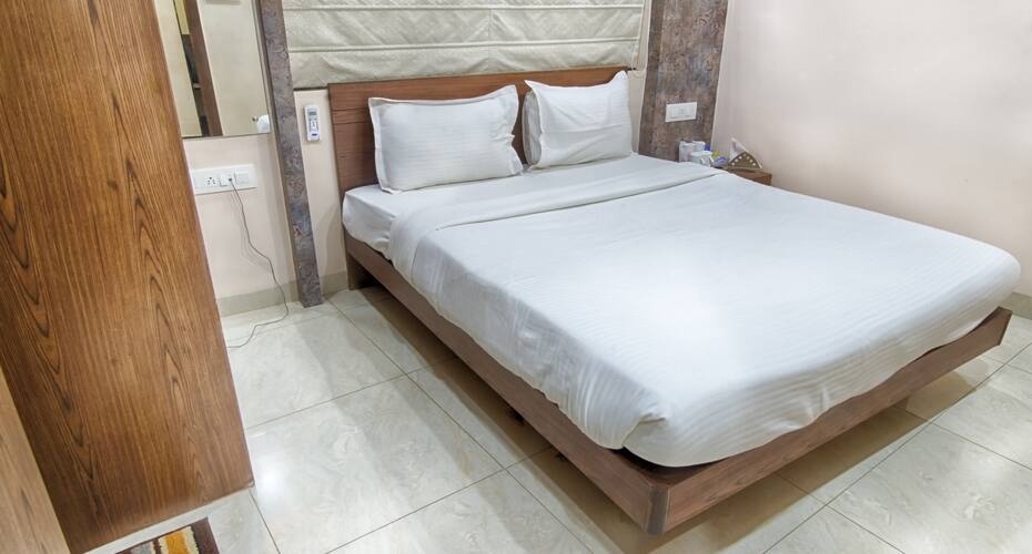 Hotel Capella, Kolkata 4