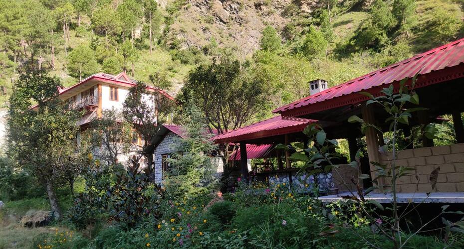 Devat Farm Cottages Tirthan Gushaini, Kullu 2