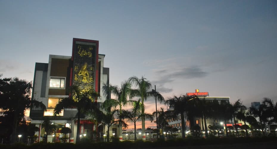 Leisure Resort Bahraich Price, Reviews, Photos & Address