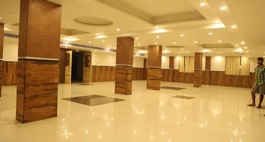 Hotel Girija Sunrise, Deoghar 3