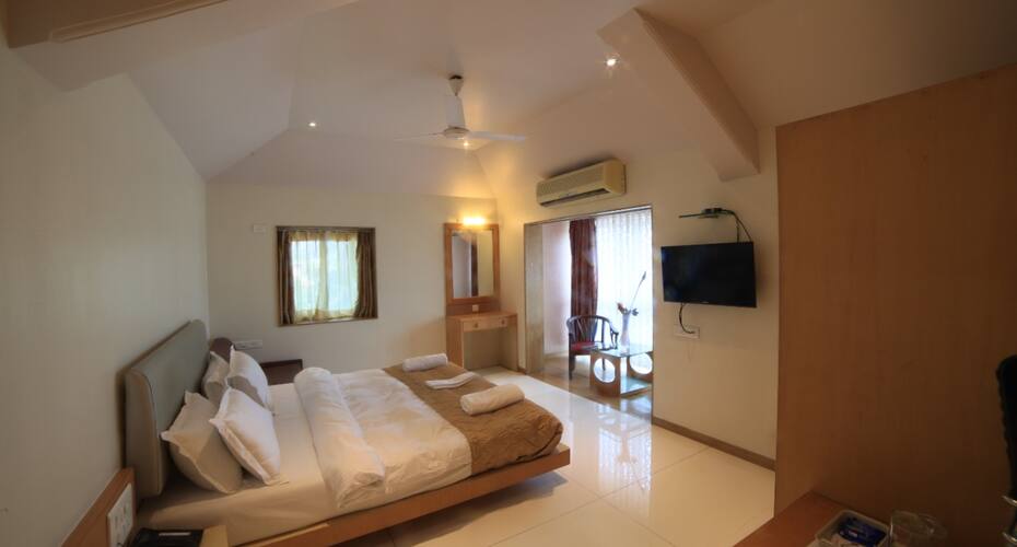 Summer Plaza Resort, Panchgani 2