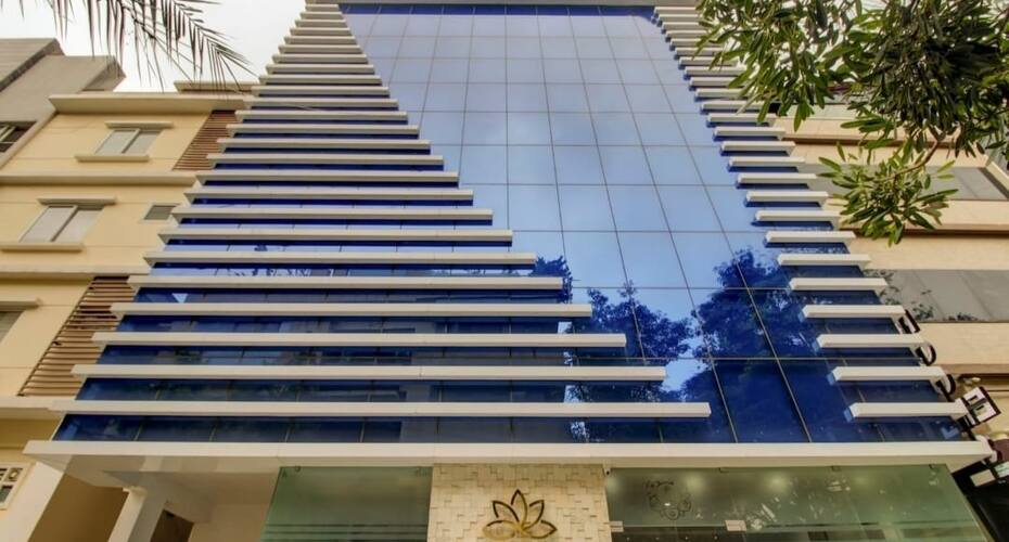 Hotel Emora Rooms, Bangalore 1