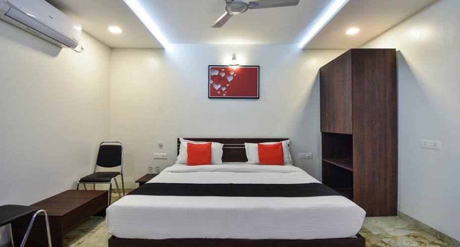 Hotel Classic Residency, Pune 3