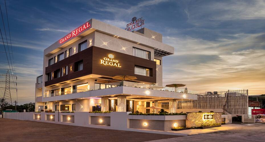 Grand Regal, Islampur Sangli Price, Reviews, Photos & Address