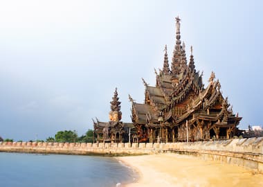 Thai Escape To Pattaya & Bangkok