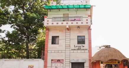 Hotels Near Acropolis Mall Kolkata With Airport Transportation Live In Service Apartment