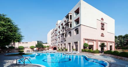 Hotels Near Aram Bagh Agra 840 Night Hotels Near Aram Bagh Agra 840 Night