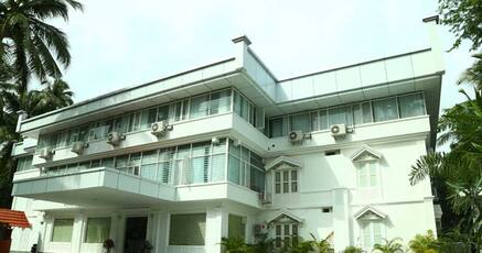 Book Budget Hotels In East Nada Guruvayoor Krishna Regency