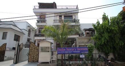 Homestays In Greater Kailash New Delhi Room Night Designed for both business and leisure travel, oyo townhouse 008 greater kailash is ideally situated in south delhi, one of the city's most popular locales. homestays in greater kailash new delhi