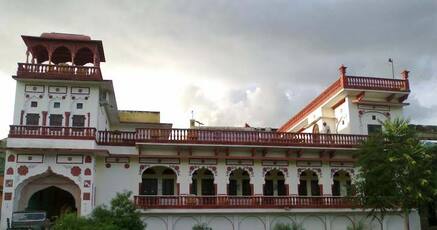 Hotels With Travel Counter In Tonk At 2160night - 