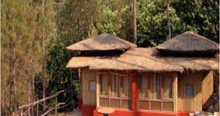 2 Luxury Hotels In Chaukori 3750 Night