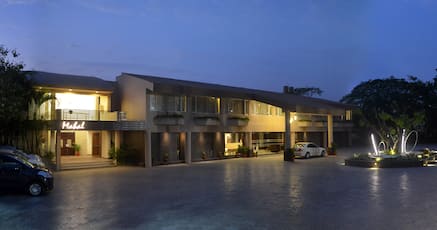 Book Cheap Hotels In Bhopal India From 500 Night Looking for a cheap hotel in bhopal? book cheap hotels in bhopal india from