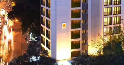 29 Hotels In Mumbai Central Room 449 Night Mudit