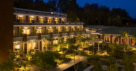 Book 4 Star Hotels In Coorg 6500 Night Purple Palms Resort And Spa