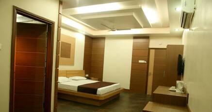 Safety Assured Near Acropolis Mall Kolkata 1329 Night