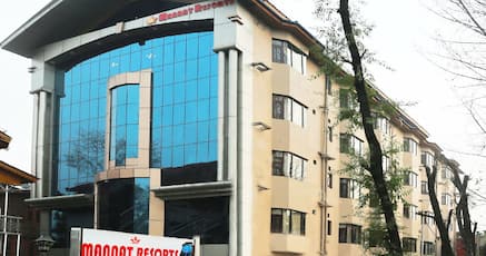 Book 3 Star Hotel Near Pantha Chowk Srinagar - 
