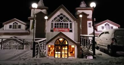 Hotels Near Chail Palace Chail With Parking