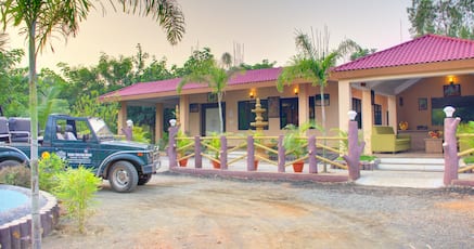 Hotels With Restaurant In Tadoba National Park 1750 Night Tadoba Tiger King Resort Kolara Gate