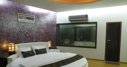 Hotels Near Ratnagiri Railway Station Ratnagiri With Medical Services Featuring free wifi hotel kaanchan offers accommodation in ratn?giri. travelguru