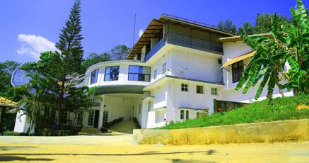 Hotels With Breakfast Services In Coorg At 1383night - 