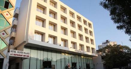 10 Couple Friendly Hotels In Jalgaon 900 Night View deals for oyo 9982 near bus stand, including fully refundable rates with free cancellation. 10 couple friendly hotels in jalgaon