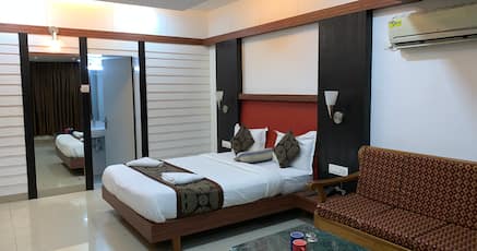 Hotels Near Cine Blitz Lonavala With Health Club Zenith waterfall, jummapatti waterfalls, kune waterfalls, dabhosa waterfall, pandavkada falls, bhagirath falls, reverse falls, bhivpuri waterfall, kataldhar falls and many more.