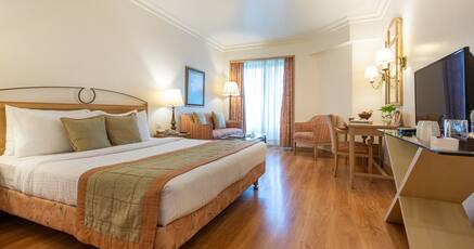 331 Hotels Near Juhu Beach Mumbai Room 549 Night Hotels in mumbai are many, but the ones located near juhu beach give a different level of experience. 331 hotels near juhu beach mumbai