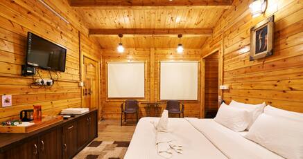 Hotels In Harihareshwar Price Start Nestled in the heart of the kokan, this hotel offers elegantly furnished rooms at once comfortable. travelguru